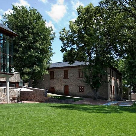 Albergue Francisco Giner De Los Rios Villablino Exterior photo