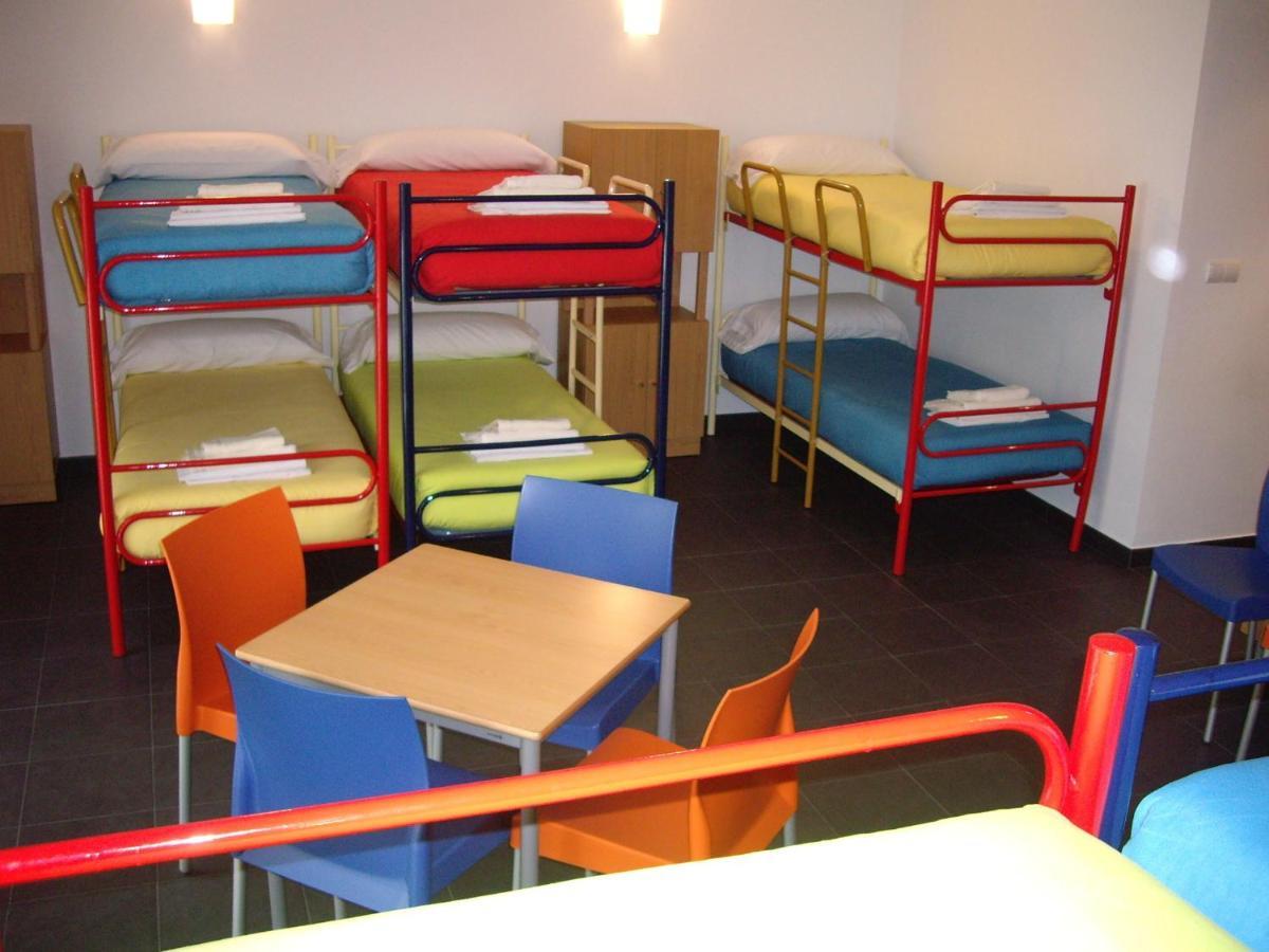 Albergue Francisco Giner De Los Rios Villablino Room photo